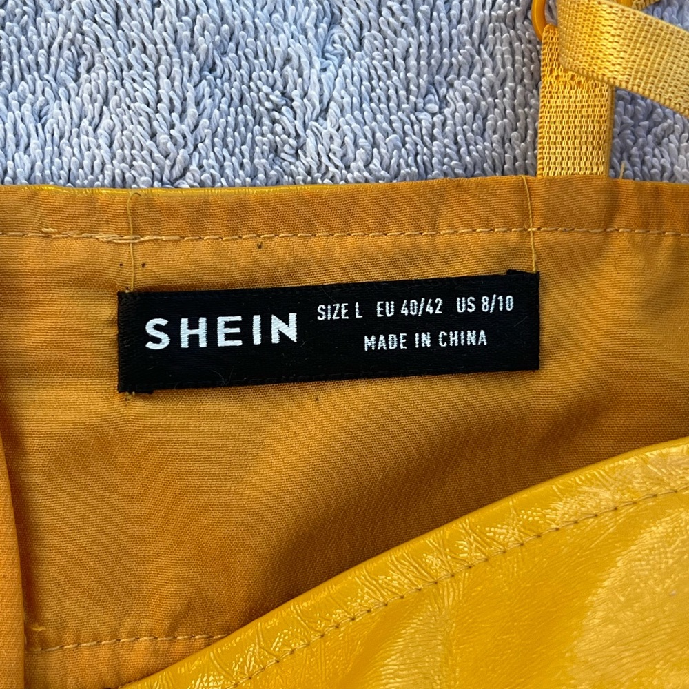 Shein patt bra top